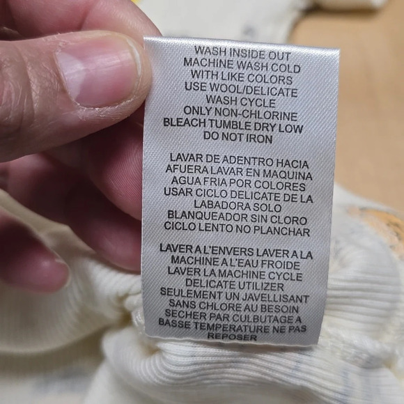 {Peanuts} Original Cream Ribbed T-shirt Kids Charlie Brown Snoopy Top - SM - Picture 9 of 9